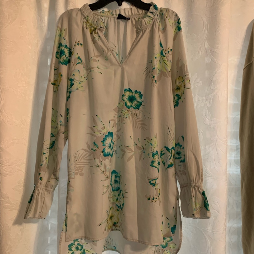 Kaari blue shirt